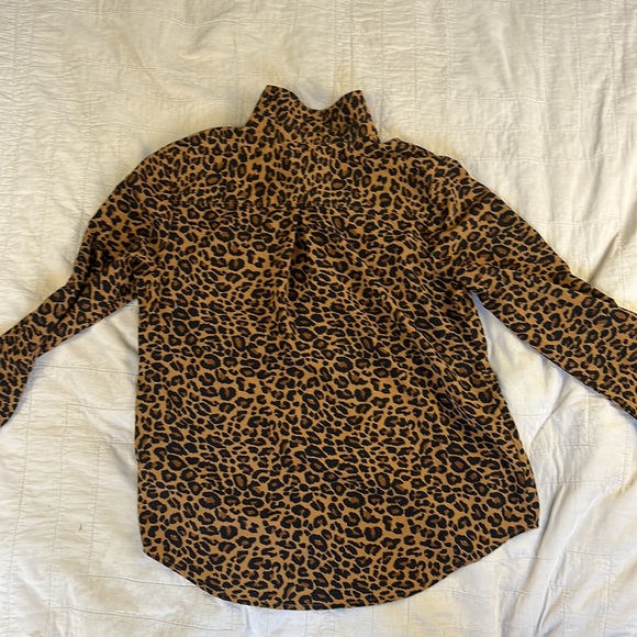 Leopard button down - Picture 2 of 2